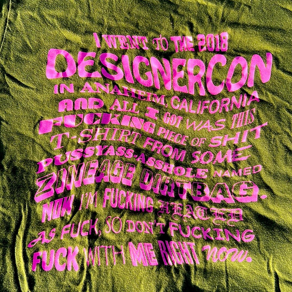 WRINKLY DESIGNERCON TEE